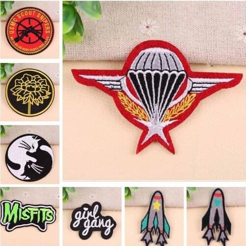 Round Double Gun Patches Iron On Stickers Cats Rocket Appliques DIY Embroidered Decoration Clothes Stickers Punk Rock Badges