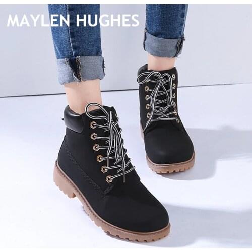 2020 Hot Autumn Winter Shoes Women Flat Heel Snow Boots Fashion Womens Boots with Plush Brand Woman Ankle Botas Hard Outsole