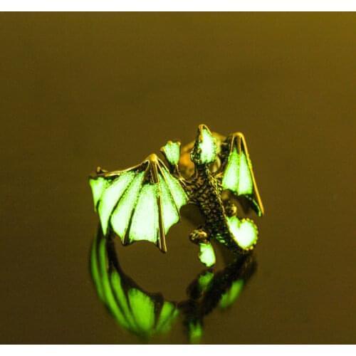 2018 Fashion Ring Dragon Luminous Rings Glow In Dark Pterosaur Rings Finger Ringe Gold Adjustable Man Hand Jewelry