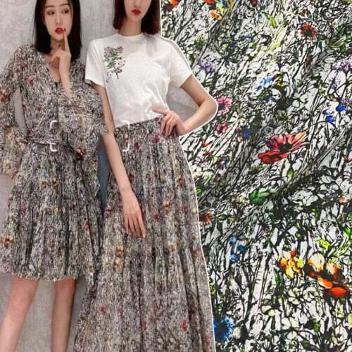 European brand new digital printing fabric, grass flower printing, sewing fabric factory store is not out of stock