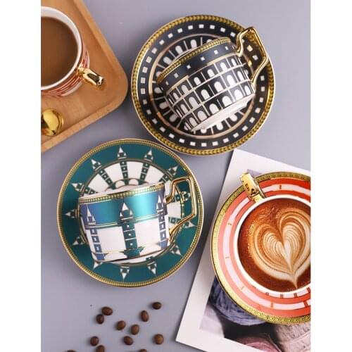 Luxury Ceramic Coffee Cup and Saucer Vintage Buliding design Porcelain tea Cups With spoon espresso cup 180ml Wedding Gifts