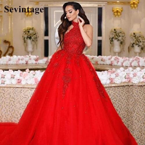 Sevintage Red Lace Prom Dresses 2021 Halter Crystal Long Train Evening Dress Backless Plus Size Women Party Gowns Custom Made