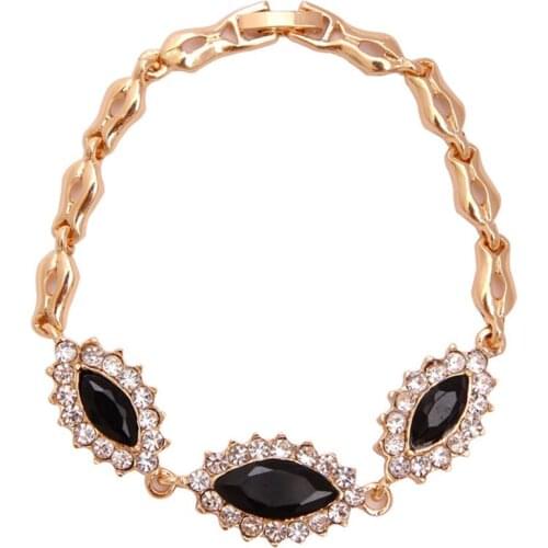 New Bracelets For Women Bangles Gold Color Simple Elegant Black Horse Eye Stone Shinning Rhinestone Bracelet Female Jewelry