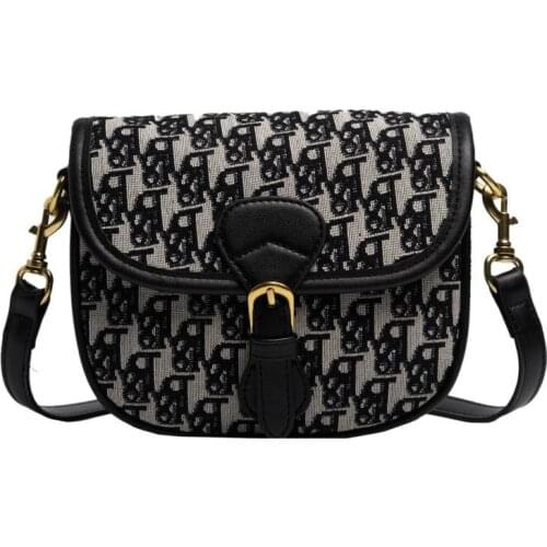 2021 new Canvas Messenger Bag wide strap single shoulder star same half round saddle handbag