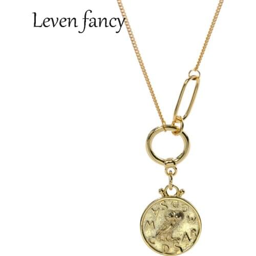 Golden Owl Animal Pendant Circle Charm Necklace 925 Sterling Silver 18K Gold Curb Chain Round Medal Personalized Bird Necklaces