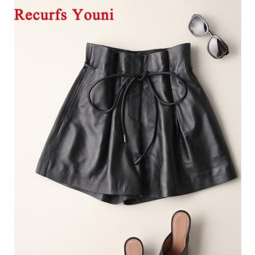 2020 Winter Ladies New Europe/America High Waist Genuine Leather Shorts Women Tether Belt Loose Wide Short Pants Street Scanties