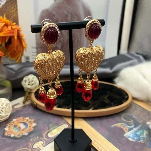 Vintage Women Earring French Style Retro Gold Heart With Red Tassel Pendant Charm Lady Aesthetic Aros Luxury Jewelry Accessories