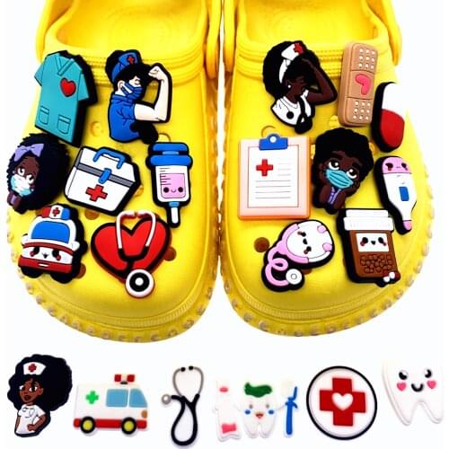 50PCS Cartoon Medical Equipment Icon Hole Slipper Buckles For Kids Party Gifts Nurse Shoes Charms Croc Accessories