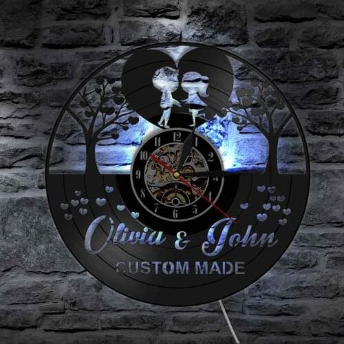Tree of Love Wall Art Clock Custom Names Wedding Vinyl Record Wall Clock Tree of Hearts Put Your Name Personalized Marriage Gift