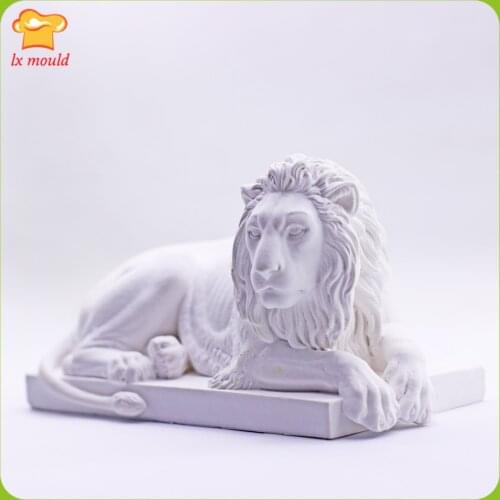 2021 New 3D Lion Silicone Mold Clay Plaster Resin Candle Bear lion mould DIY animal Shape Soap Tools