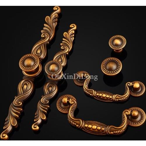 Retro Vintage 10PCS Zinc Alloy Furniture Handles European Antique Cupboard Drawer Kitchen Cabinet Door Pull Handles and Knobs