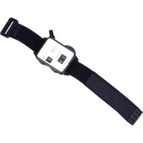 1Pc Mini Black Golf Training Aids Wristband Golf Club Stroke Score Keeper Count Watch Putt Shot Counter Sports Golf Accessories