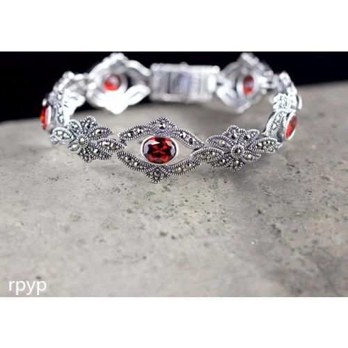 KJJEAXCMY Fine jewelry S925 pure silver jewelry, Thai silver Seiko craft hand Cut Garnet lady Bracelet new product