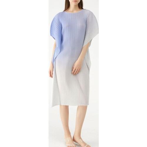 Issey miyake pleated loose casual dress summer 21 bat sleeve thin temperament elegant pullover plus size ruched dress for woman
