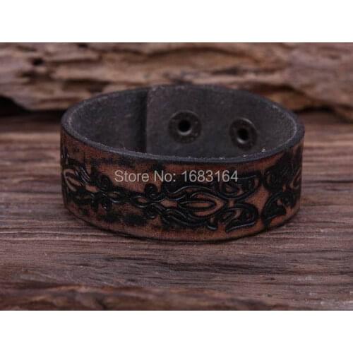 G89 Light Brown Vintage Floral Embossed Leather Wristband Bracelet Wide Cuff Mens