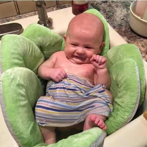 Flower Shape Baby Bath Tub Mat Non-Slip Baby Shower Cushion Pad Soft Newborn Bath Support Mat Seat Foldable Soft Pillow for Baby