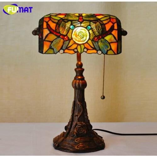FUMAT Vintage Bedside Table Lamp Handicraft Lamp Stained Glass Lampshade Bedroom Lamp Lustre Classical Light free LED bulbs