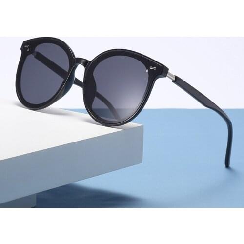 2021 New Fashion Classic Square Sunglasses Men Women Sports Outdoor Fishing Travel Sun Glasses