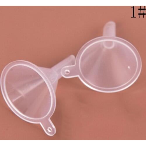 2Pcs/lot New mini Small Plastic For Perfume Diffuser Bottle Mini Liquid Oil Funnels Lab