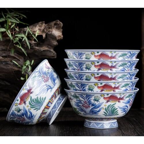 Jingdezhen ceramic bowl Chinese fish pattern ramen bowl Vintage blue and white porcelain decorative bowls and plates