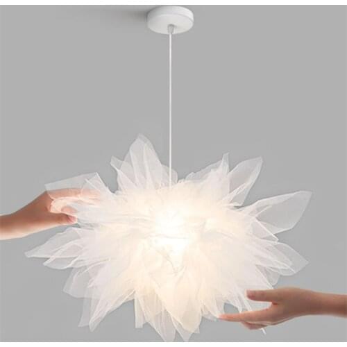 Nordic creative lamps modern minimalist restaurant lights personality childrens room ins net red bedroom chandelier