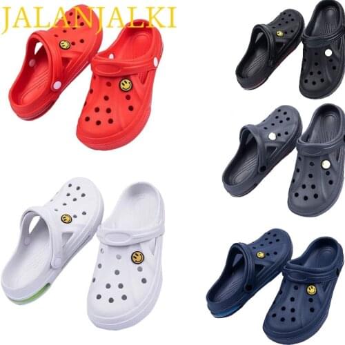 JALANJALKI Men Sandals Air-cushioned Women Slippers Red Black Non-slip Men Clogs Breathable Couple Shoes Casual Zapatos Hombre
