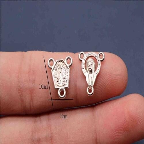 200 small medals in the Catholic Rosary Center. Rosary Necklace Bracelet Center Madonna pendant accessories. Fatima Icon Center