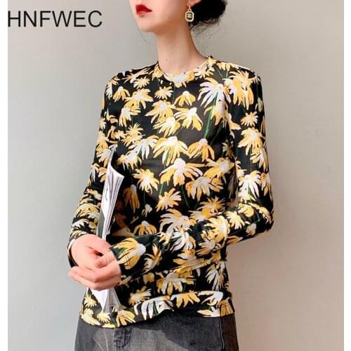 2020 Super Fire Printed Cotton Net Red Bottoming Shirt Autumn Winter Long-sleeved T-shirt Women Were Thin Explosive Tops V051