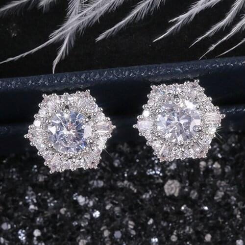 HUAMI 1 Pair Small Female Stud Earrings for Women Fashion Jewelry Crystal Accessories Elegant Trendy AAA Cubic Zirconia Earrings