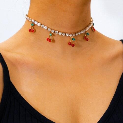 Chic Temperament Rhinestone Chain Crystal Cherry Charms Choker Necklace Women Fashion Geometric Chocker Necklace Jewelry XR3193