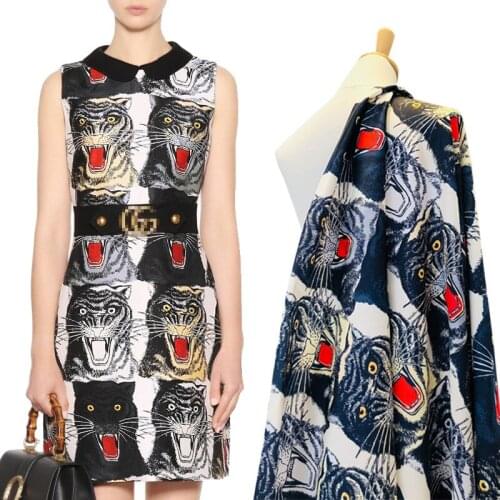 European brand new digital printing fabric, tiger head image fashion fabric, sewing fabric factory store is not out of stock