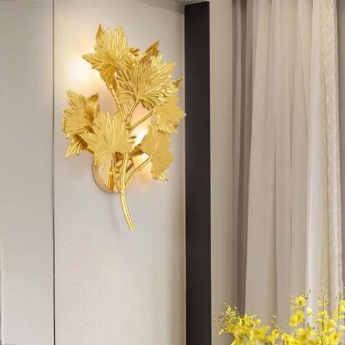 Modern Luxury Aluminum Golden Maple Leaf Wall Lamp Nordic Art Decor Home Wall Sconces Bedroom Study Living Room Aisle Wall Light
