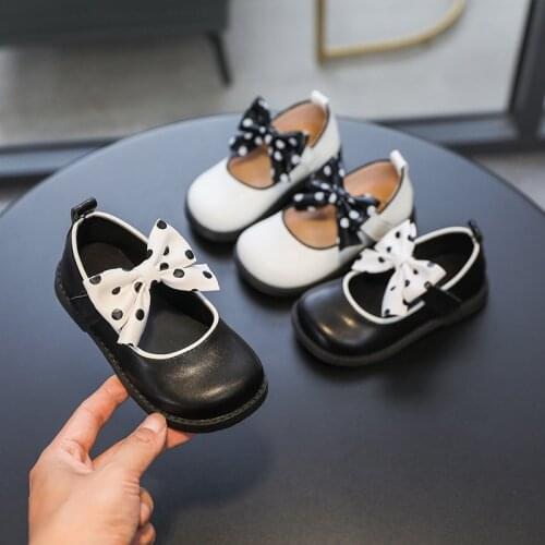 Girls Black Leather Shoes 2021 Autumn Soft Bottom British Student Pu Leather Princess Flats Hot Fashion Sweet Spot for Wedding