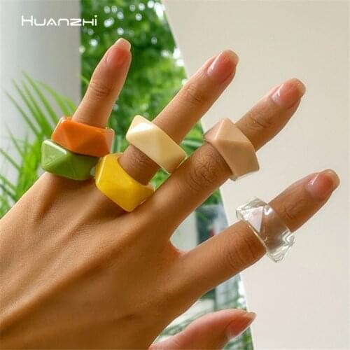 HUANZHI 2021 New Colorful Acrylic Resin Geometric Irregular Opening Ring Minimalist for Women Girls Travel Party Jewelry