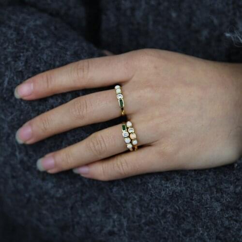 High Quality Minimalist White Fire Opals With CZ Rings For Women Wedding Sparkling Finger Jewelry Simple Chic Brincos Wholesale