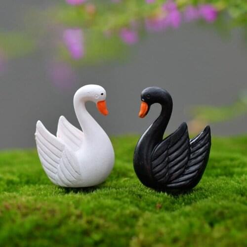 2 Pcs Mini Goose Model Miniature Lovely Swan Figurine Ornament Swan Figurine Statue Fairy Garden Ornaments Home Decor Crafts