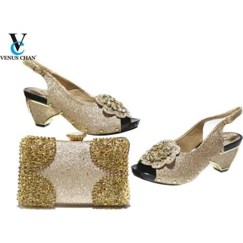 2020 Speciasl Design Decorate with Rhinestone in Gold Color Peep Toe Sandals with Platform Classics Style Italian Women Shoes