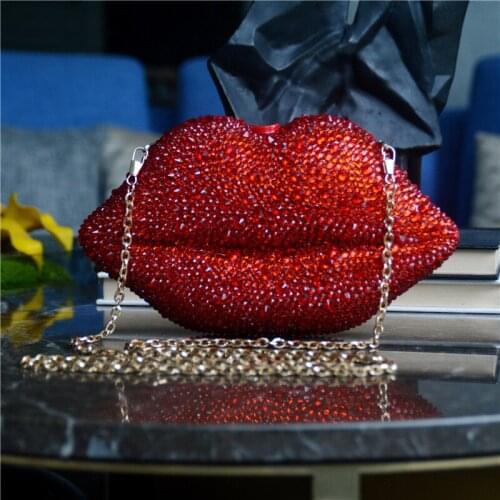 2021 Chic Red Crystal Lip Shape Crossbody Shoulder Bags Fashion Party Wedding Long Chain Evening Bags Purses