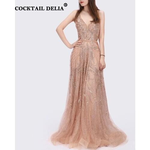 Champagne V-Neck Womens Wedding Evening Dress 2021 Dubai Long Luxury Elegant Ceremony Party Gown Celebrity A-Line Sleeveless