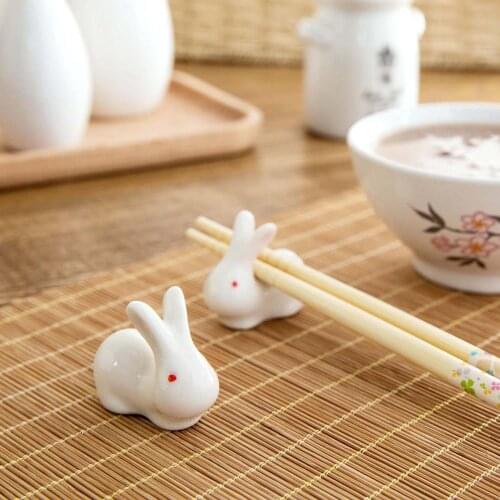 1Pc Cute Rabbit Ceramic Chopstick Holder Creative Spoon Fork Holder Stand Chopsticks Rack Pillow Kitchen Chopstick Rest Rack