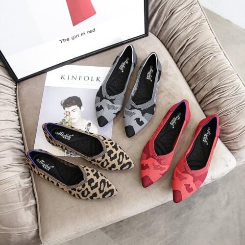 Bailamos Women's Ballet Flats With Heels