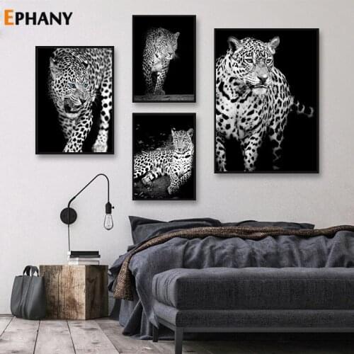 Minimalist Black White Leopard Canvas Painting Africa Wild Animal Prints and Posters for Living Room Modern Decoration Wall Art