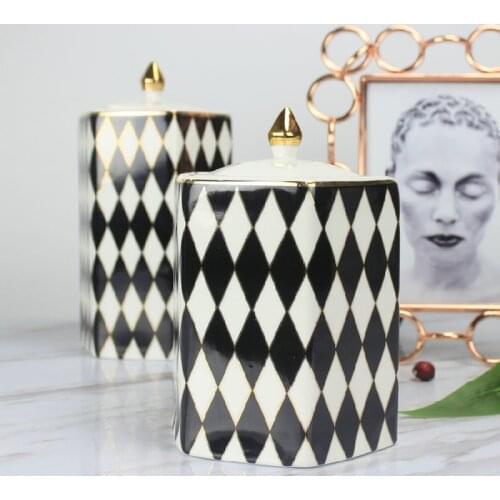 Black and White Diamond Shaped Ceramic Storage Tank Checkered Jars for Home Decoration Desktop Storage Tank