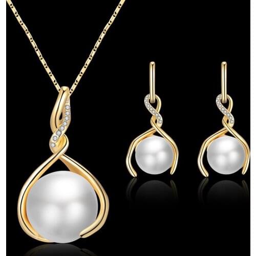 Baroque Vintage Pearl Rhinestone Inlaid Irregular Hollow Metal Drop Pendent Earrings Necklace Jewelry Set for Women Girls Gift