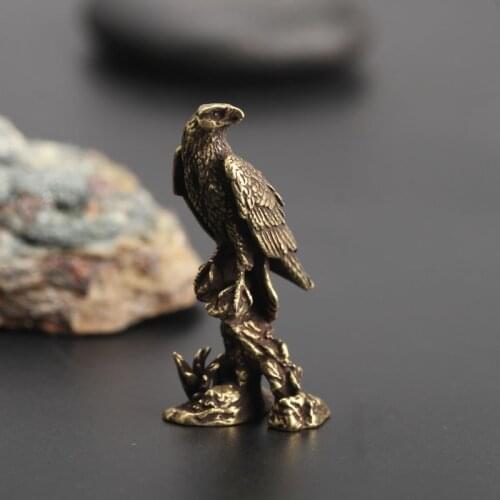 Mini Brass Fengshui Handmade Fortune Eagle Statue Micro Landscape Decoration Hawk Figurine Craft Desktop Ornament Gifts