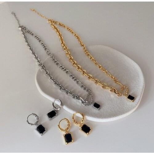 Origin Summer Square Black Cubic Zircon Pendant Necklace for Women Circle Hoop Earring Chunky Chain Metallic Necklace Jewelry