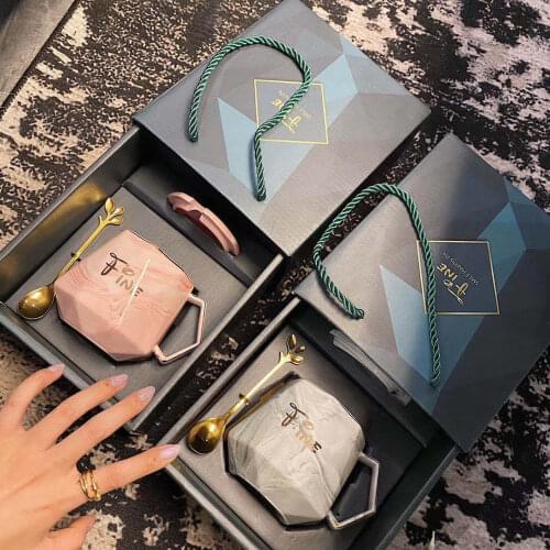 Ceramic Mug Gift Pack Couple Drinking Glasses Creative Coffee Cup Spoon Sith Lid Diamond Mug Office juice cup