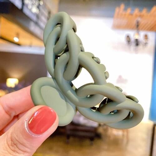 Ladies Fashion Solid Color Hair Clip Girl Acrylic Frosted Chain Hair Claw