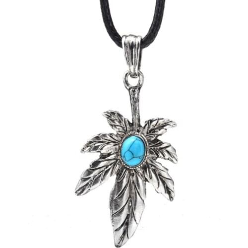 FYJS Unique Silver Plated Alloy Maple Leaves Pendant Green Turquoises Stone Necklace for Anniversary Gift