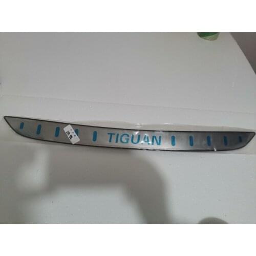 High-quality stainless steel Rear Bumper Protector Plate Fit For Tiguan 2009 2010 2011 2012 2013 2014 2015 2016